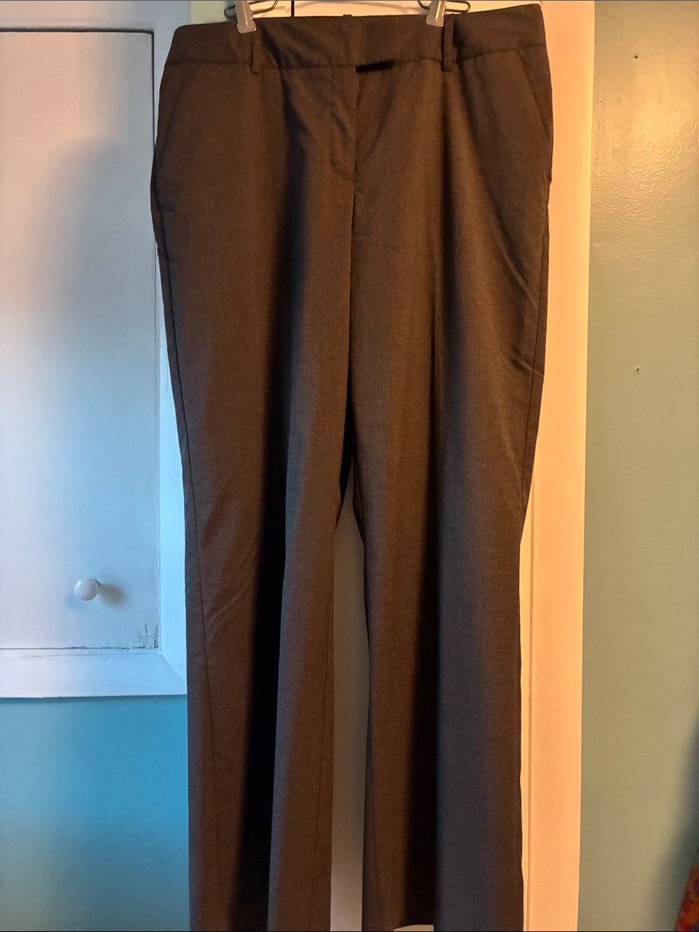 Worthington Women's Gray Straight-Leg Dress Pants
